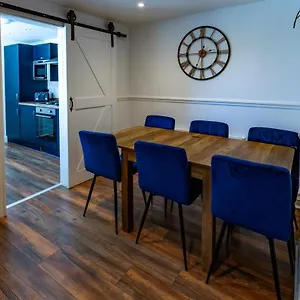 https://wavecrest-cottage-characterful-3-bedroom-holiday-cottage.yorkshirehotels.net